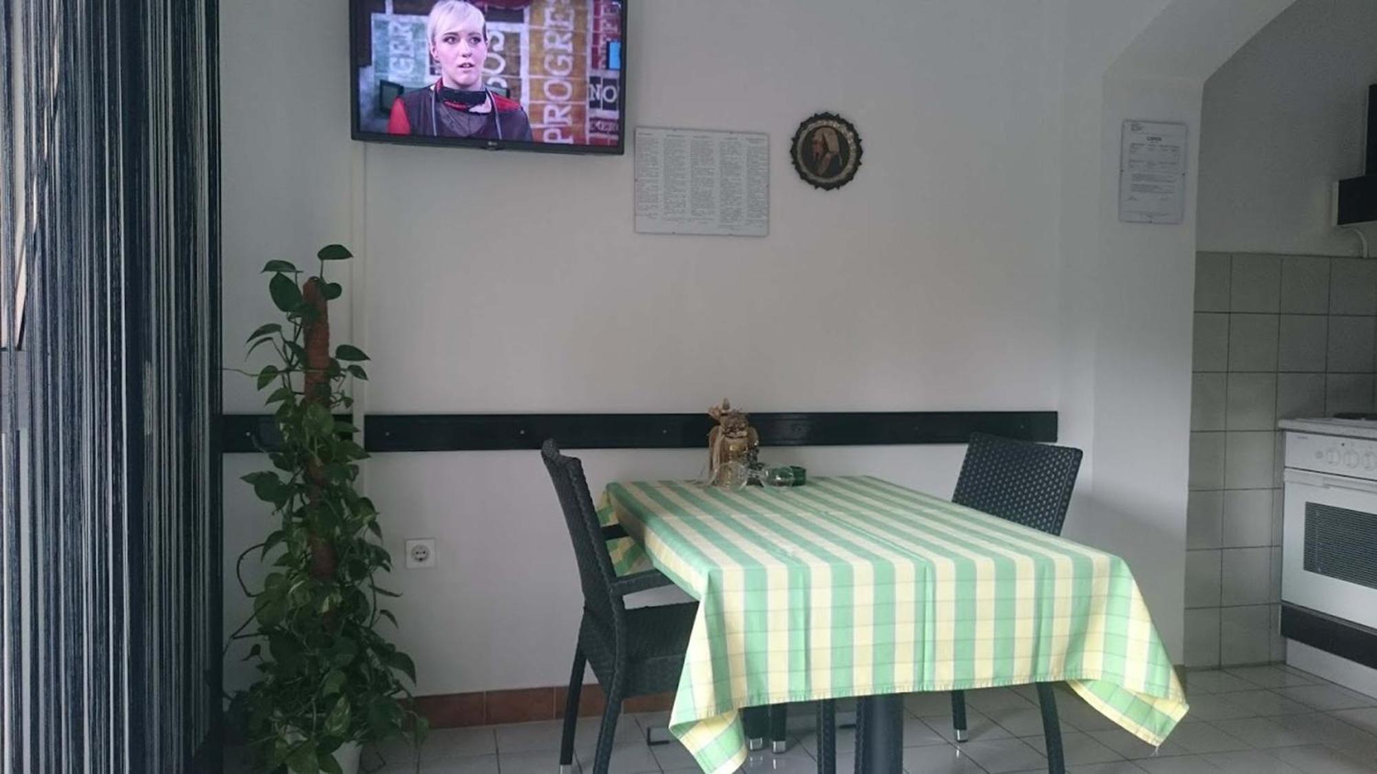 Guest House Violeta Palit 외부 사진