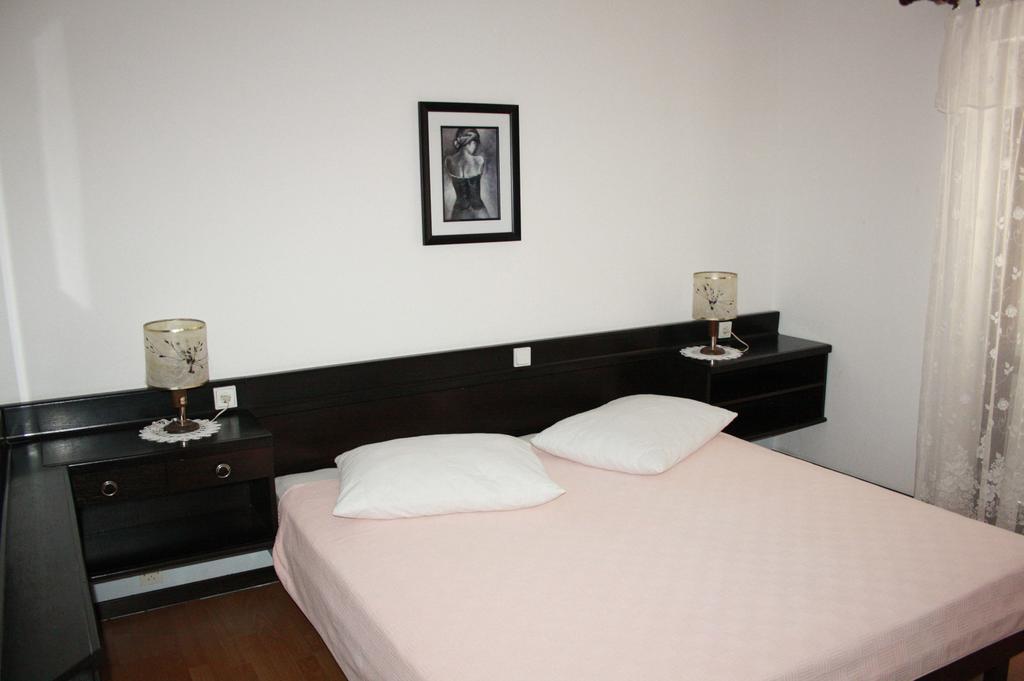 Guest House Violeta Palit 외부 사진